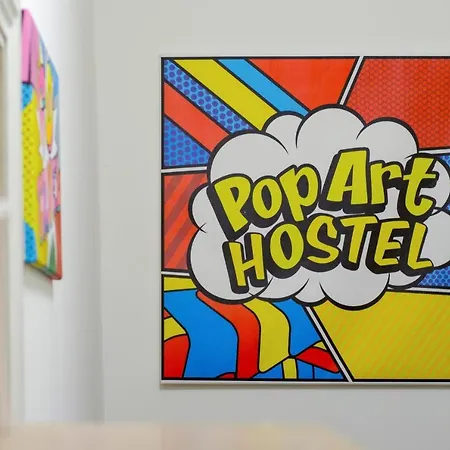 Hostel Pop Art *
