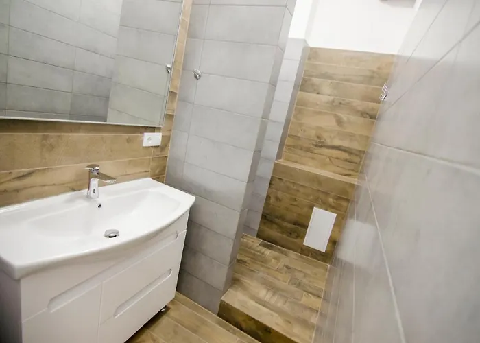 Pop Art ホステル リヴィウ