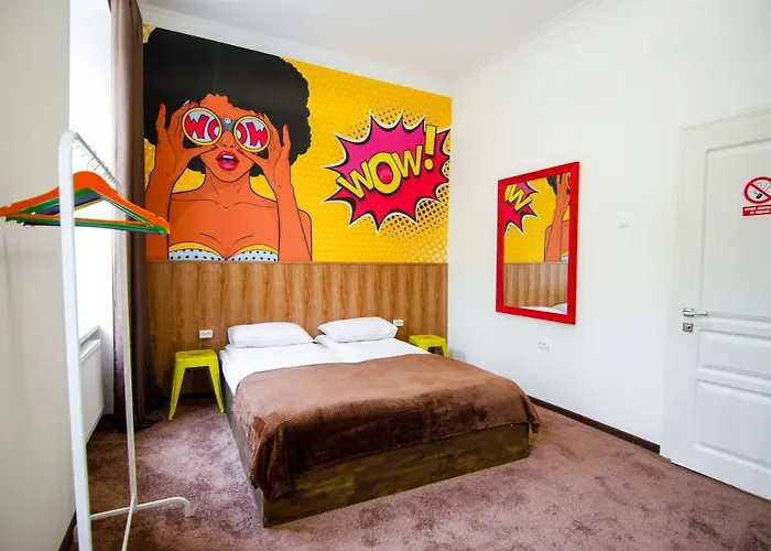 بيت شباب Pop Art إلفيف